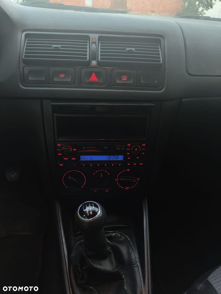 Volkswagen Golf 1.6 Basis - 7