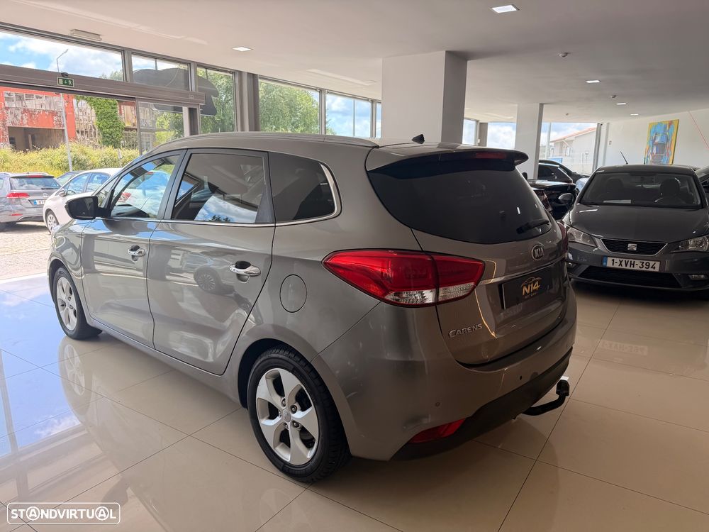 Kia Carens 1.7 CRDi ISG TX - 5