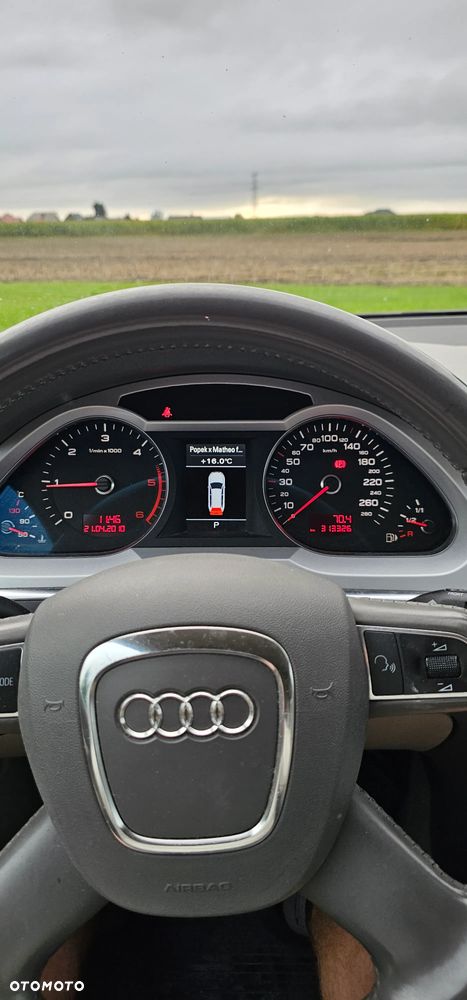 Audi A6 - 12