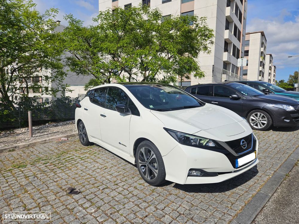 Nissan Leaf N-Connecta Two Tone - 10