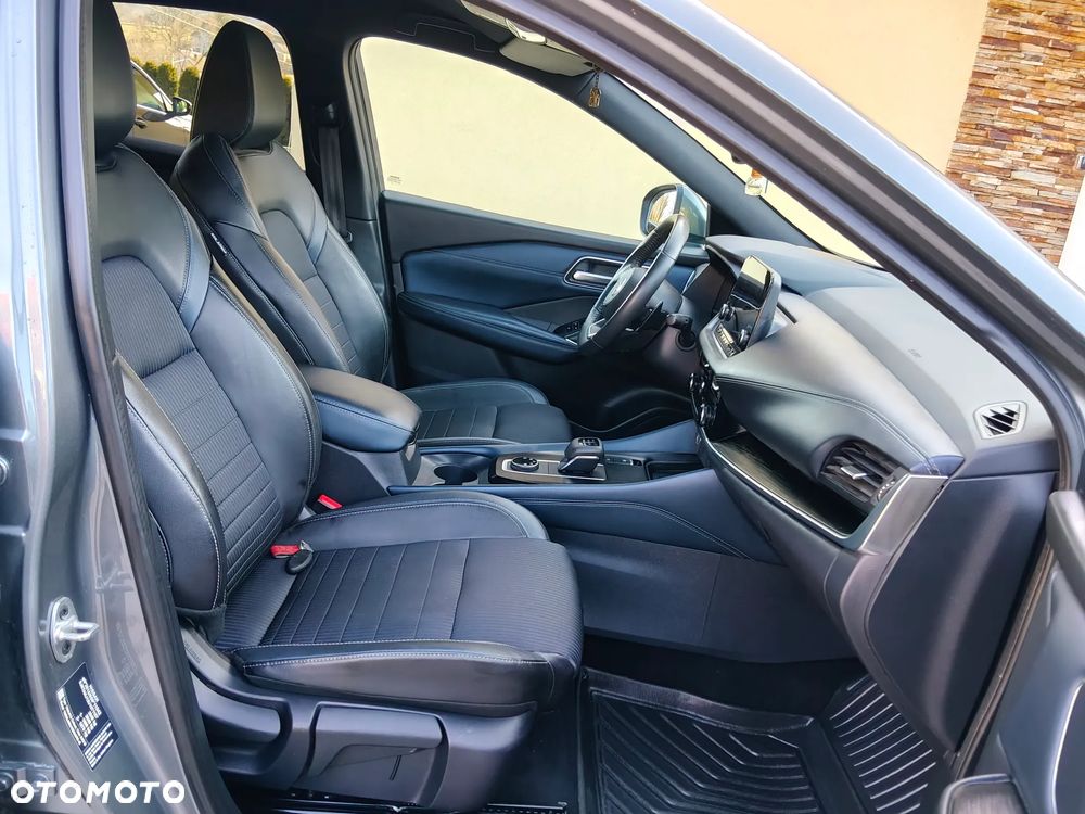 Nissan Qashqai 1.3 DIG-T 4x4 MHEV Xtronic Tekna+ - 14