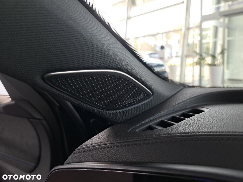 Volkswagen Passat - 14