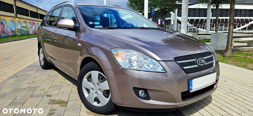 Kia Ceed - 2