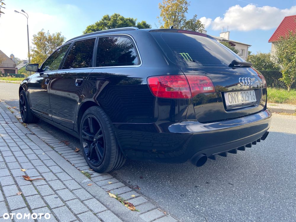 Audi A6 Avant - 1