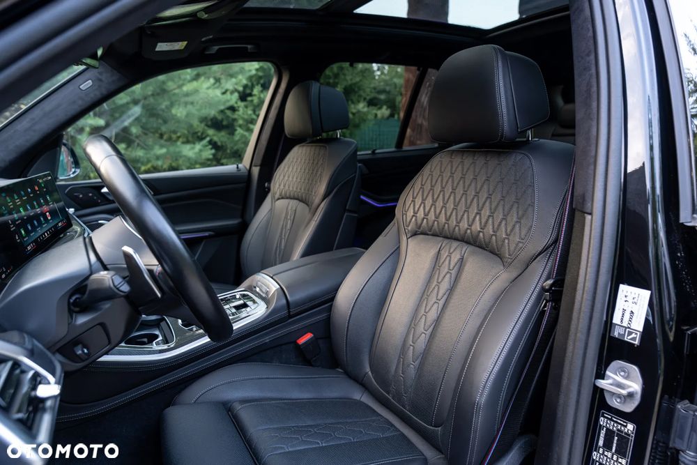 BMW X5 M M60i xDrive - 21