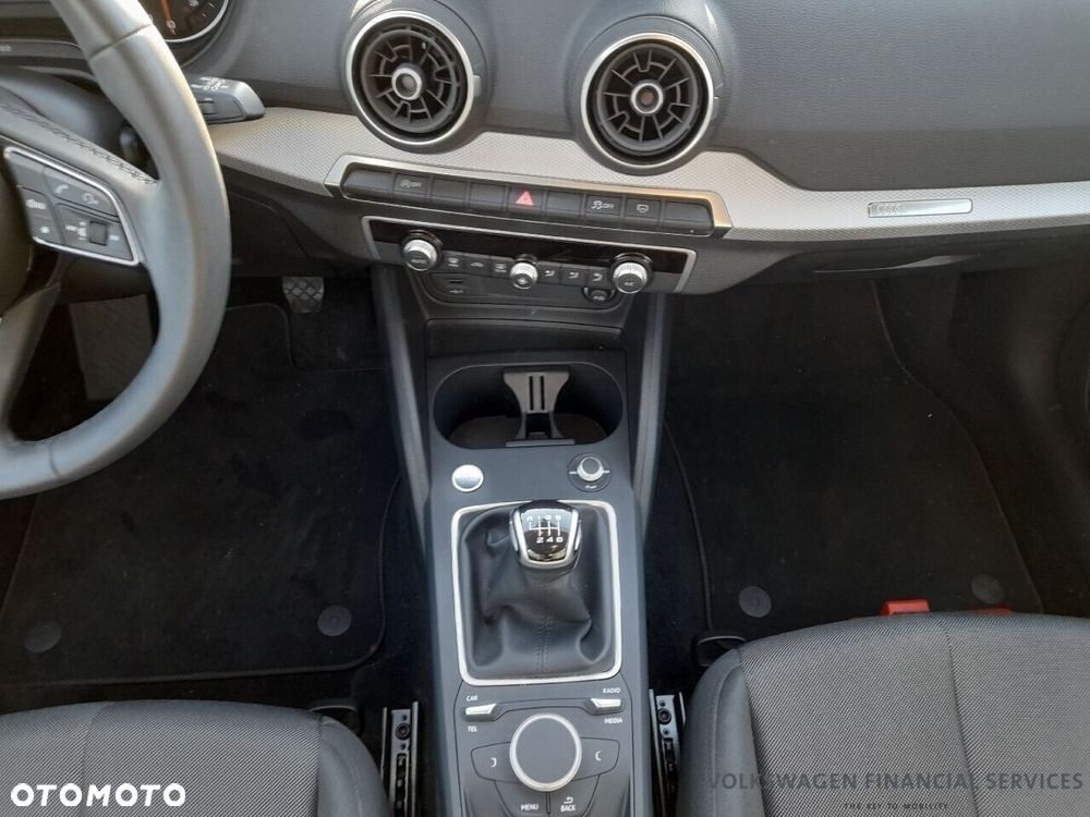 Audi Q2 30 TFSI - 10