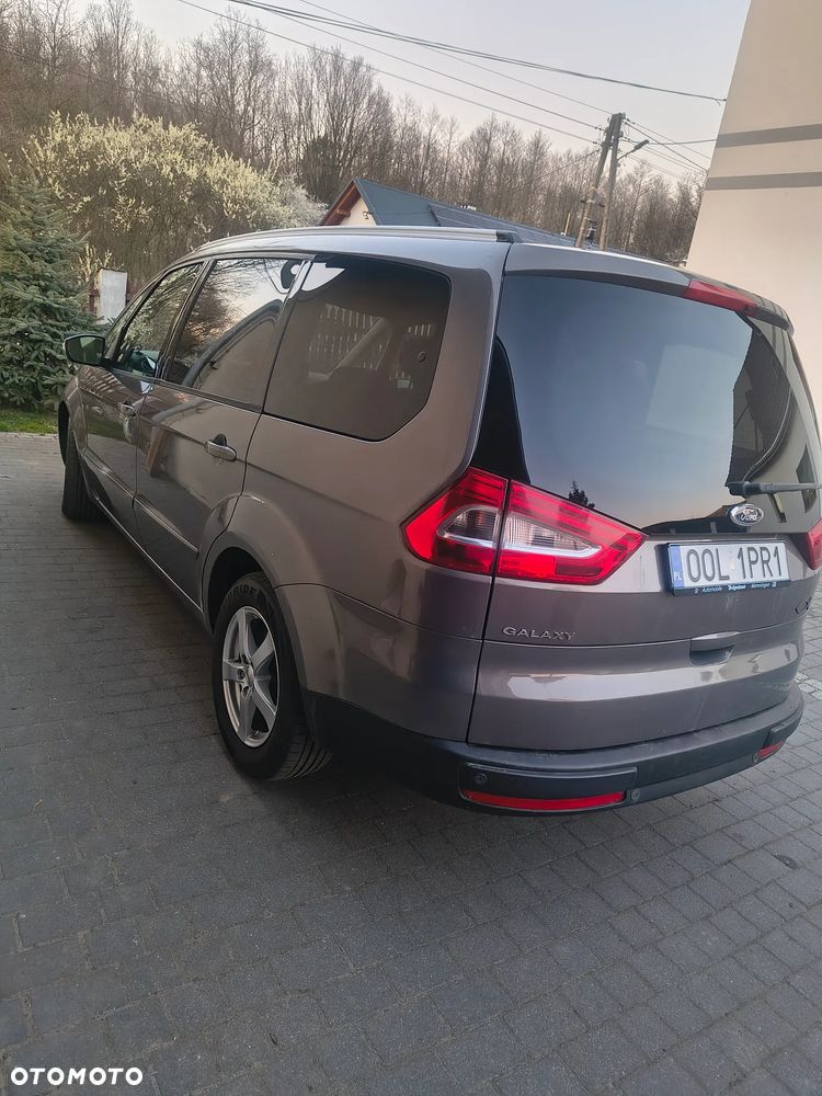 Ford Galaxy 2.0 TDCi Trend - 4