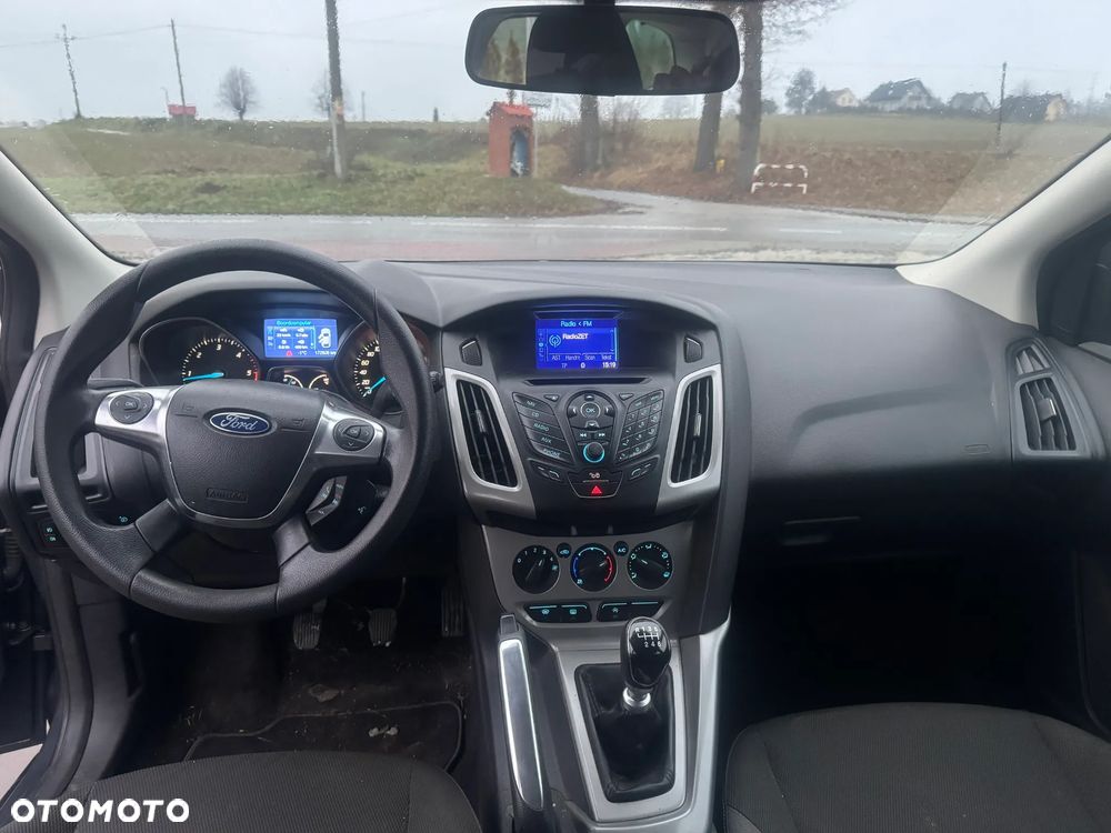 Ford Focus 1.6 TDCi Edition - 9