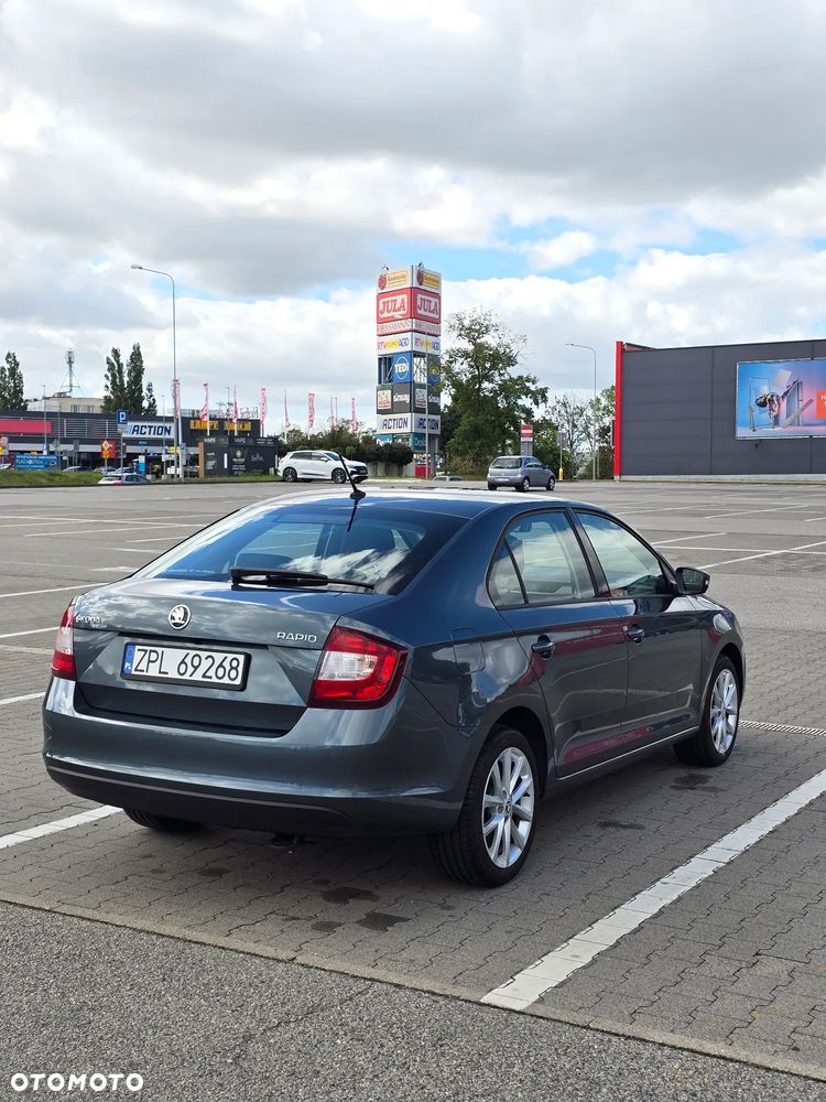 Skoda RAPID 1.0 TSI Style - 8