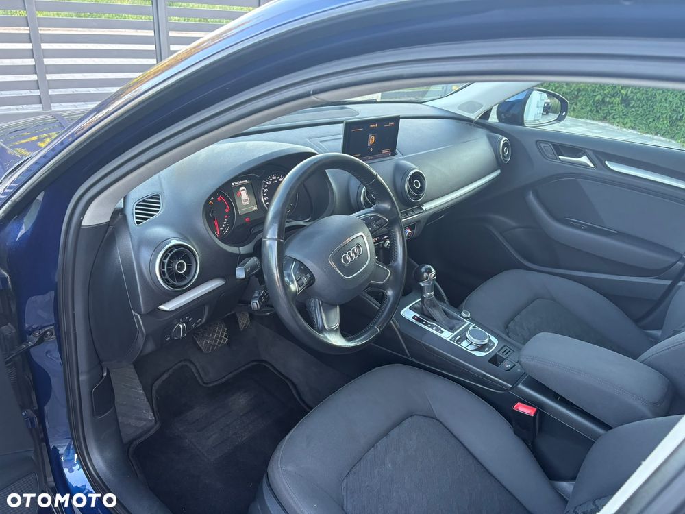 Audi A3 Sportback 1.6 TDI (clean diesel) S tronic Ambition - 21