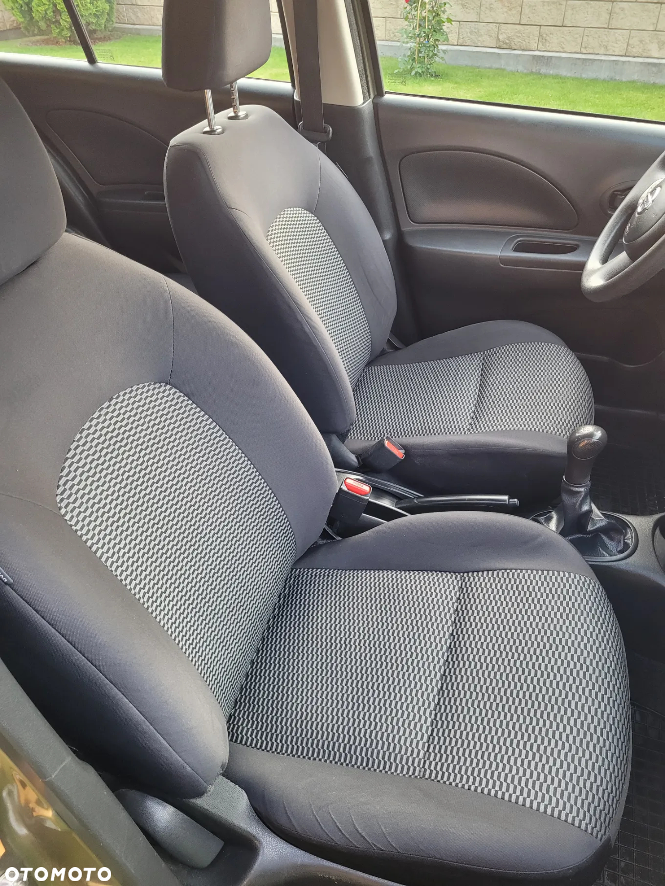 Nissan Micra 1.2 Tekna EU6 - 21