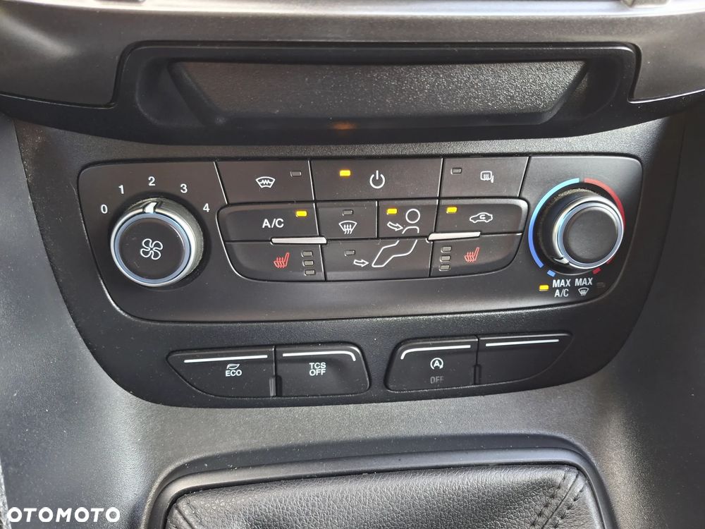Ford TRANSIT CONNECT TREND - 23