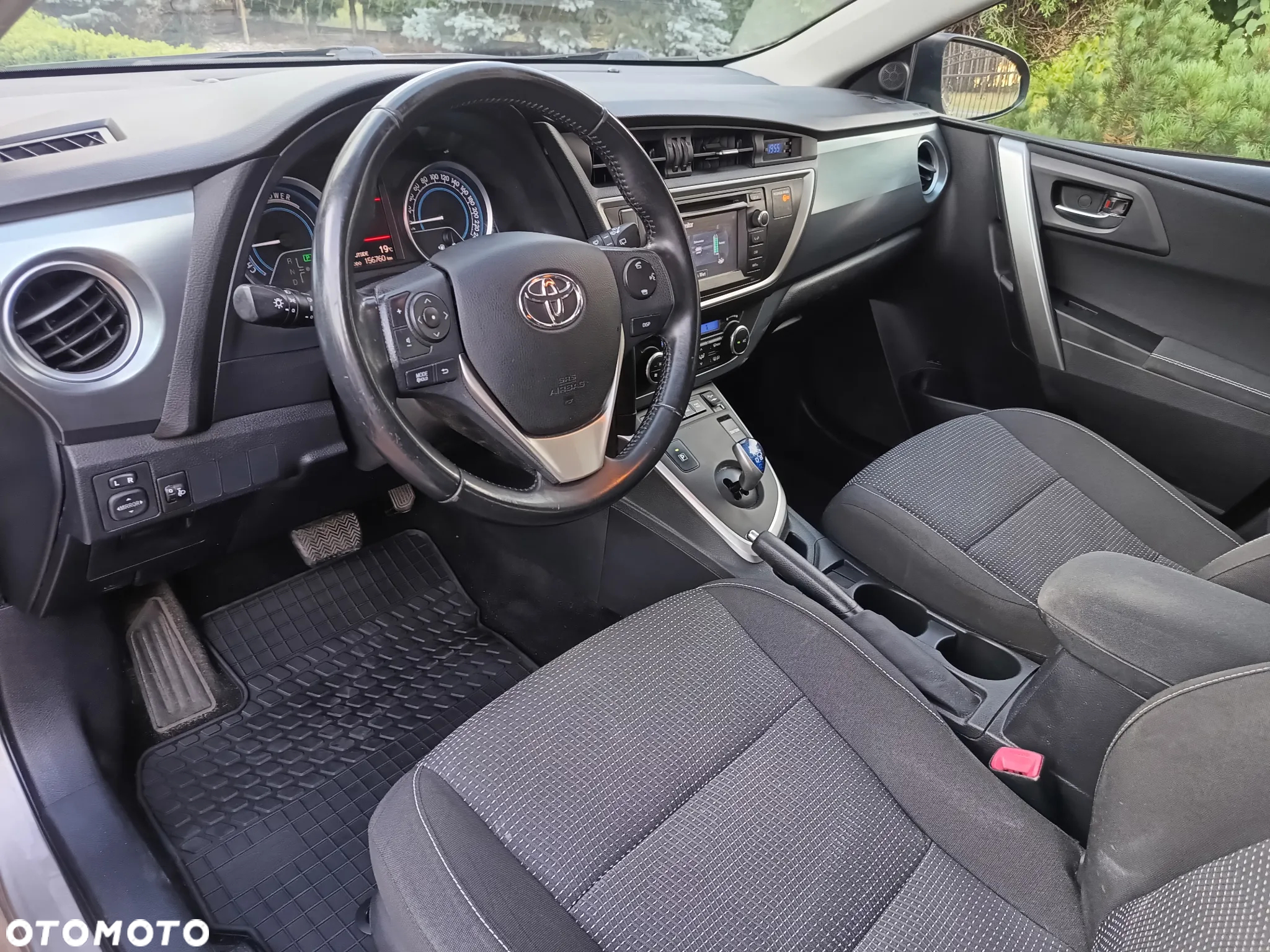 Toyota Auris 1.8 Hybrid Life - 9