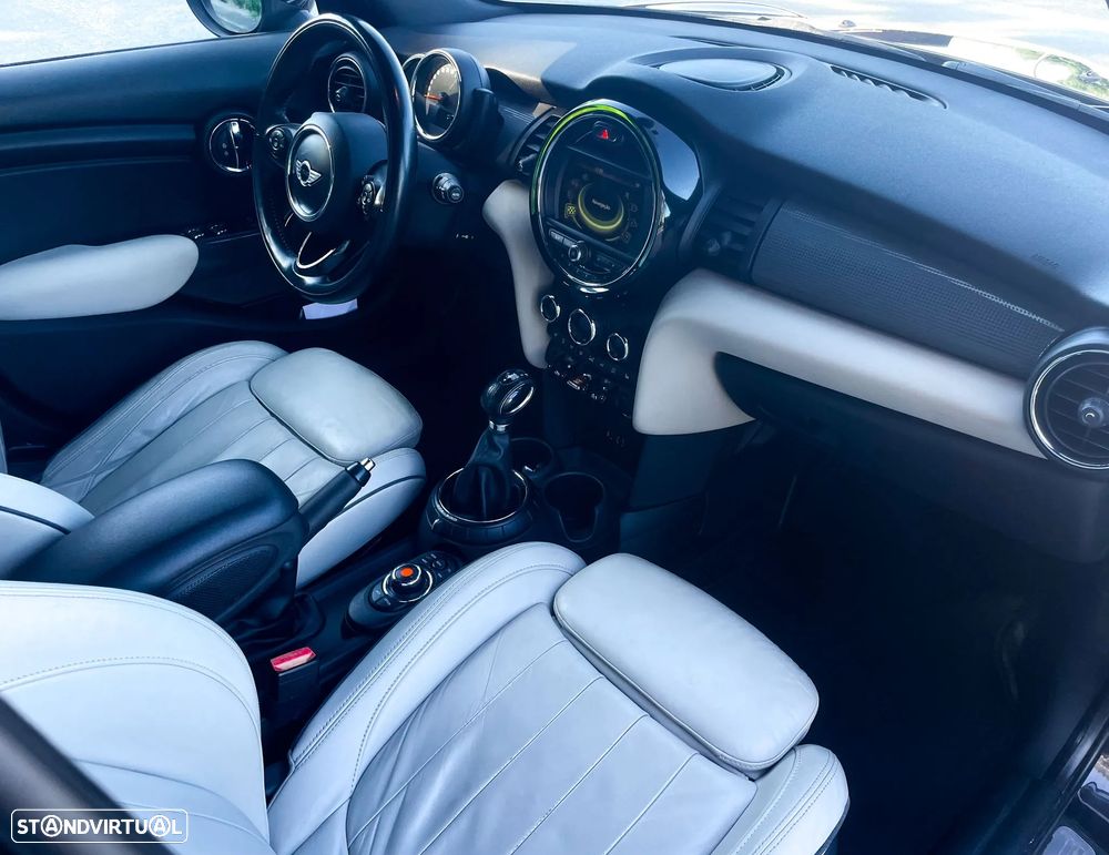 MINI 5 Portas Cooper Aut. - 6