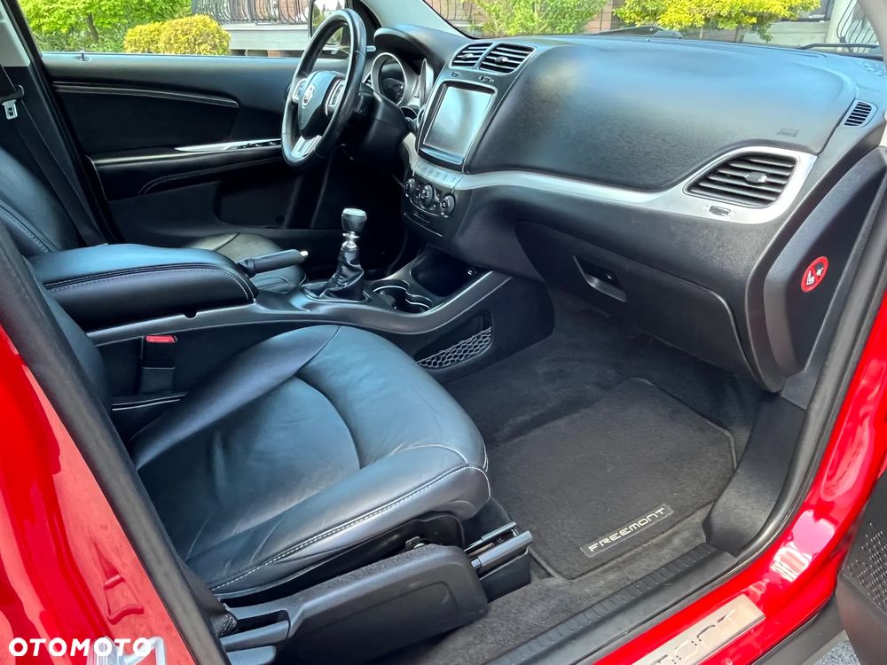 Fiat Freemont 2.0 Multijet Urban - 32