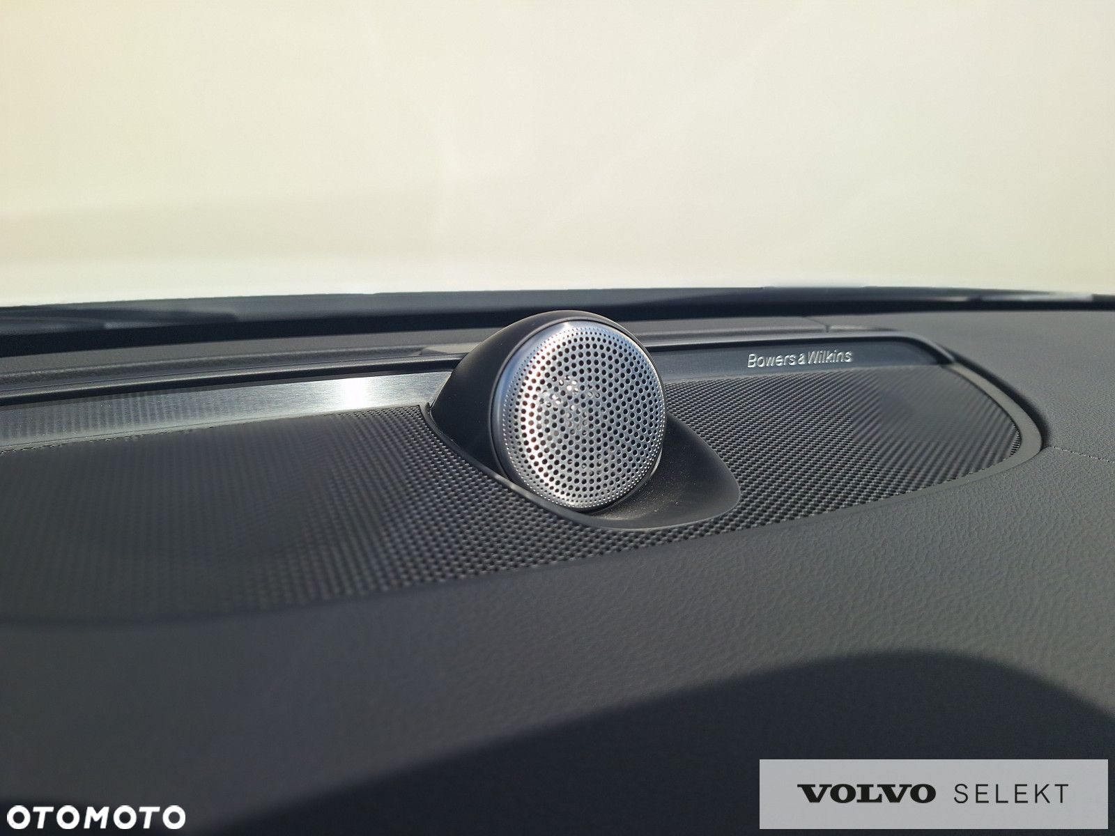 Volvo S90 - 29