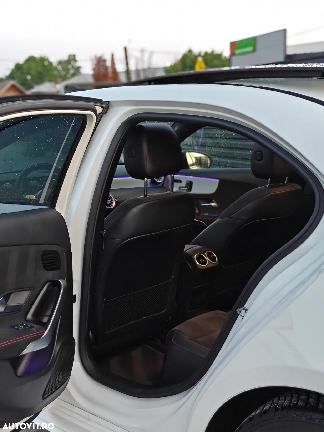 Mercedes-Benz A 250 e 8G-DCT Edition 2021 - 3
