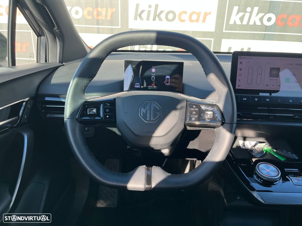 MG MG4 51 kWh Standard - 17