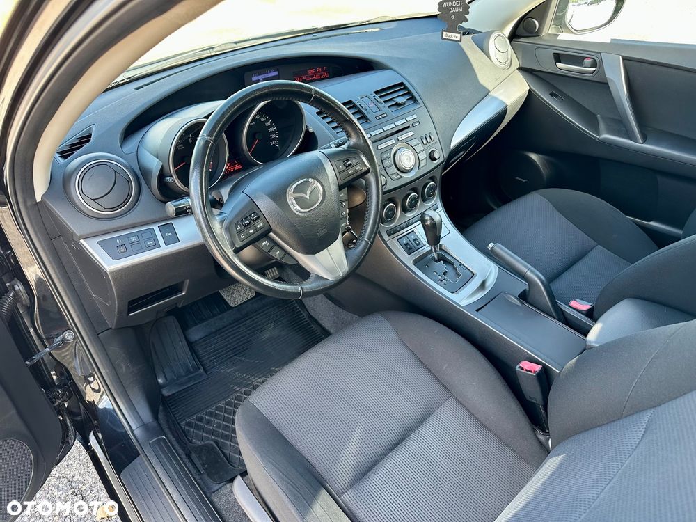 Mazda 3 - 7