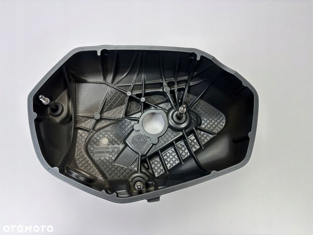 Prawy dekiel pokrywa silnika + śruby mocujące BMW R1250 GS K50 K51 2019-, R1250 RT K52 2019- ,R1250 R K53 2019- ,R1250 RS K54 2019- Oryginał - 14