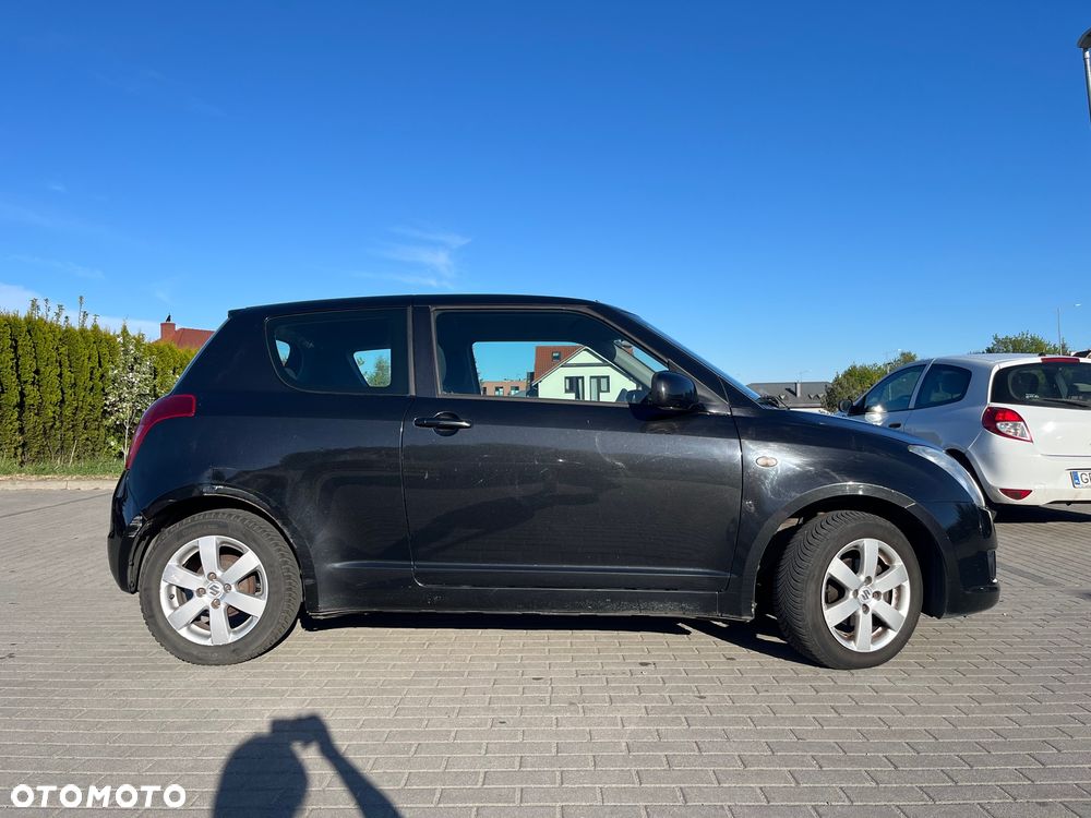 Suzuki Swift 1.3 Classic - 4