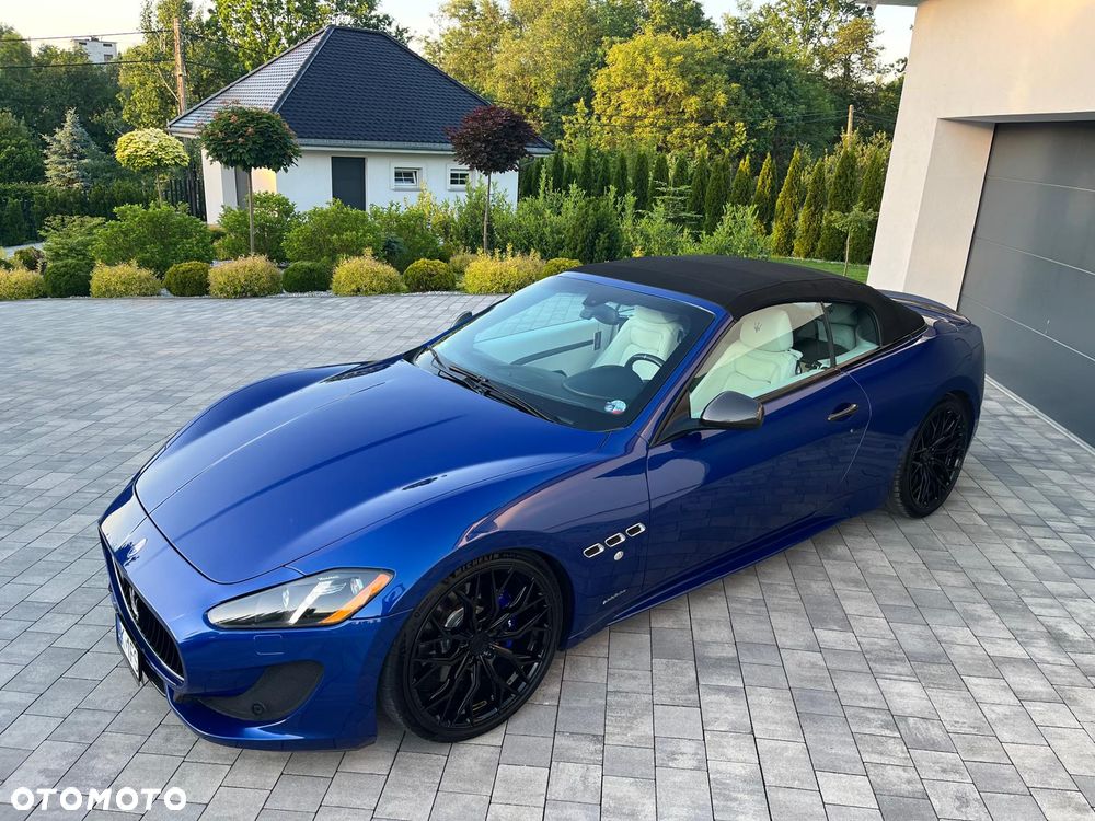 Maserati GranCabrio - 9