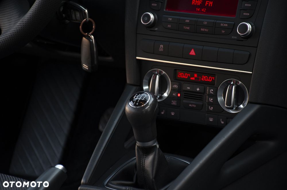 Audi A3 Sportback 1.6 Attraction - 24