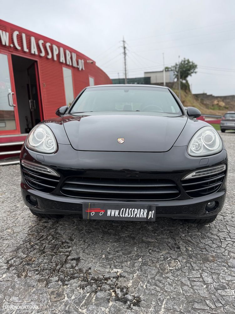 Porsche Cayenne Platinum Edition - 2