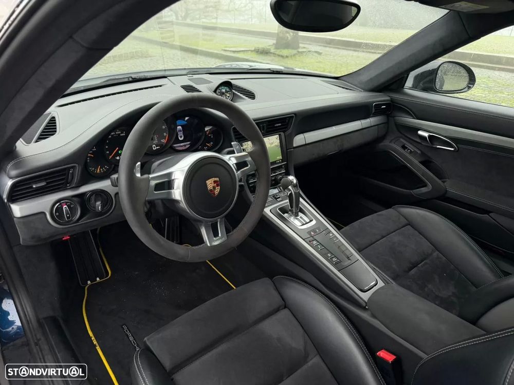 Porsche 911 (991) GT3 - 9