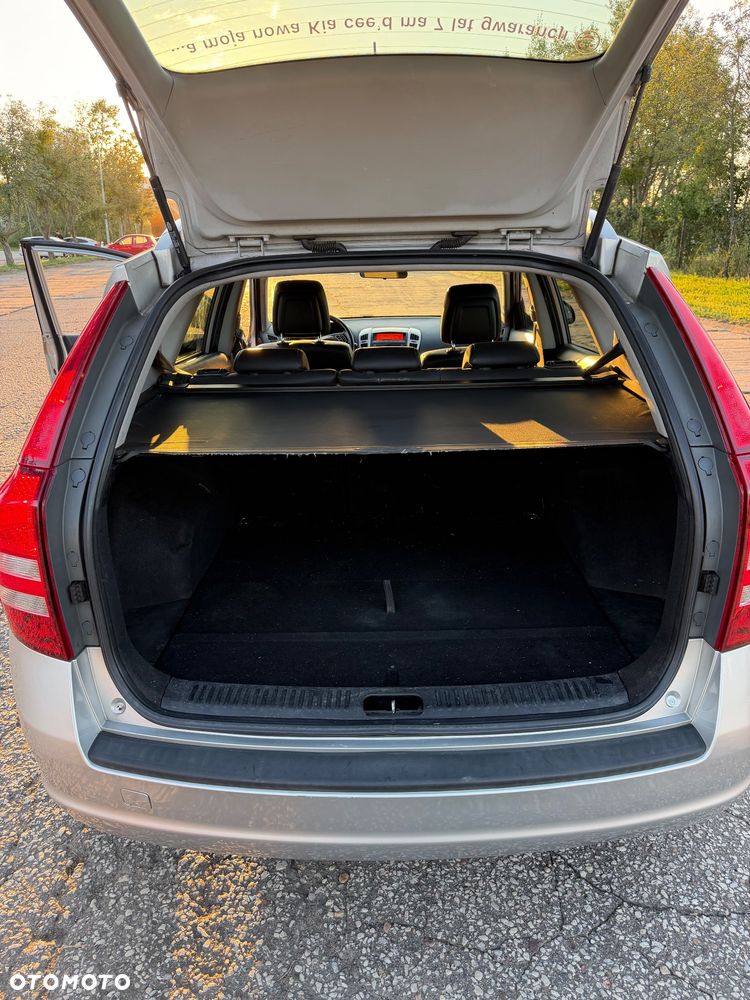 Kia Ceed 2.0 crdi Optimum + - 5