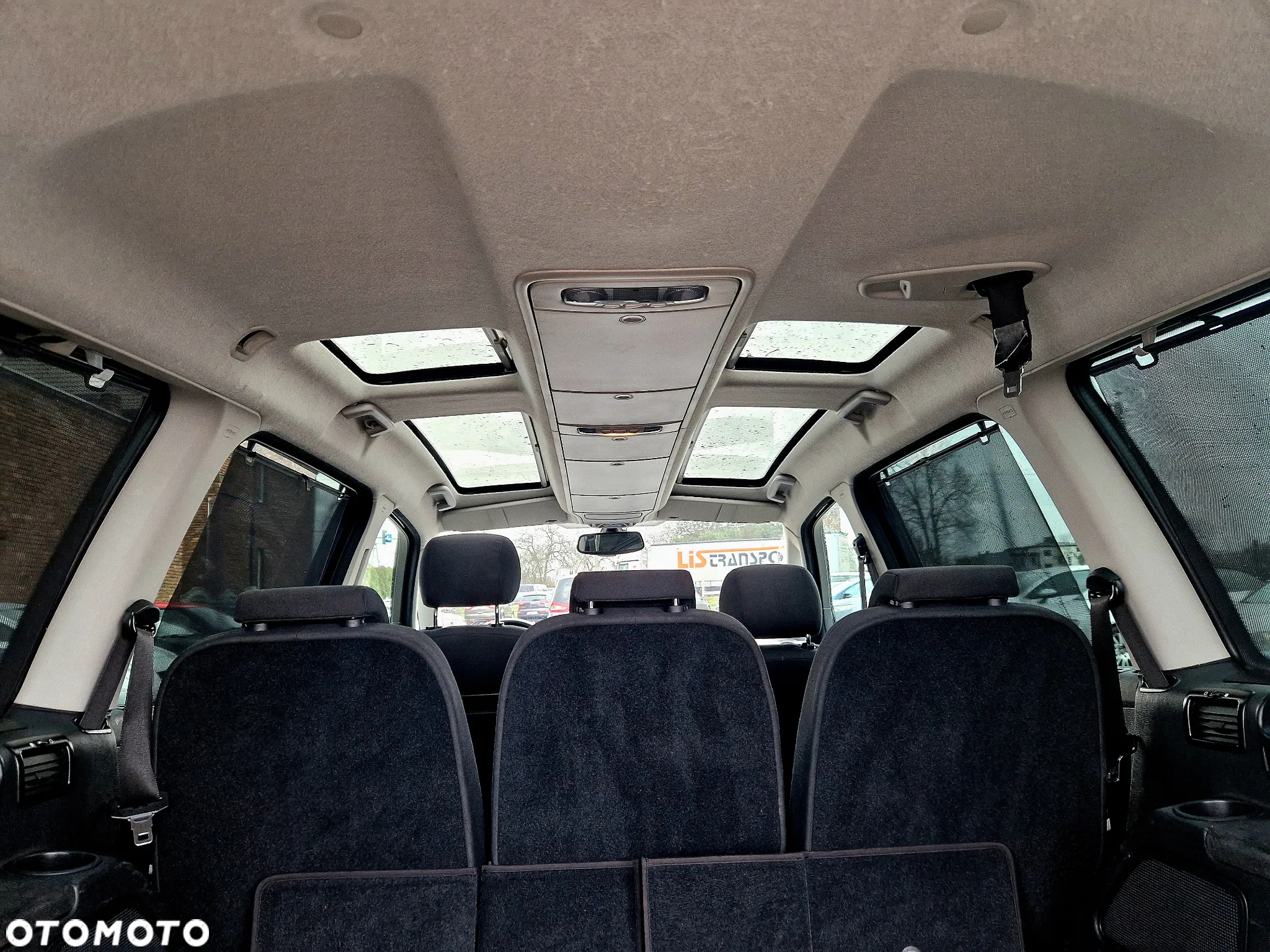 Ford Galaxy 2.0 Ghia - 12