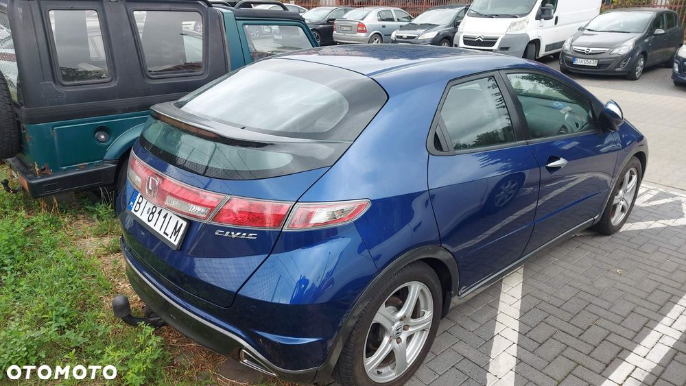 Honda Civic 1.4 i-VTEC - 23