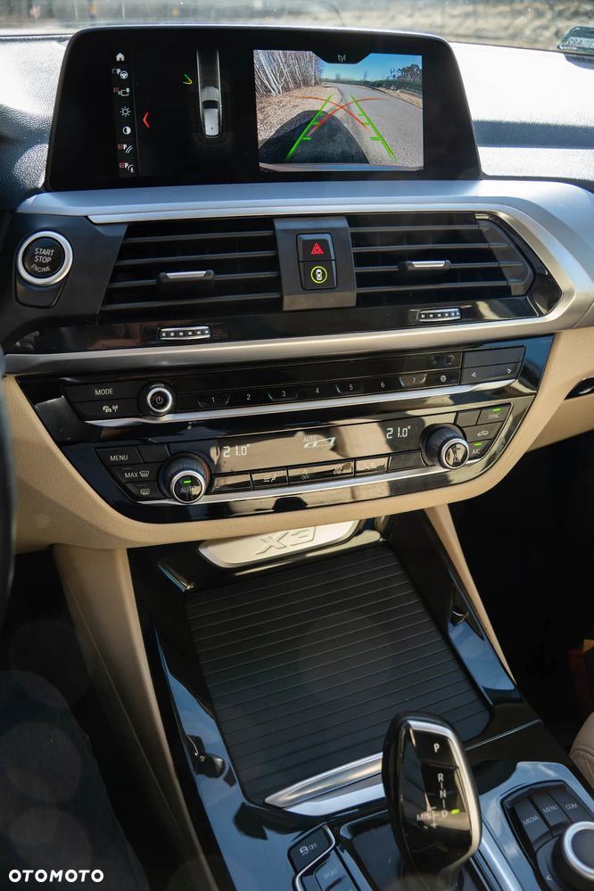 BMW X3 sDrive18d Advantage - 13