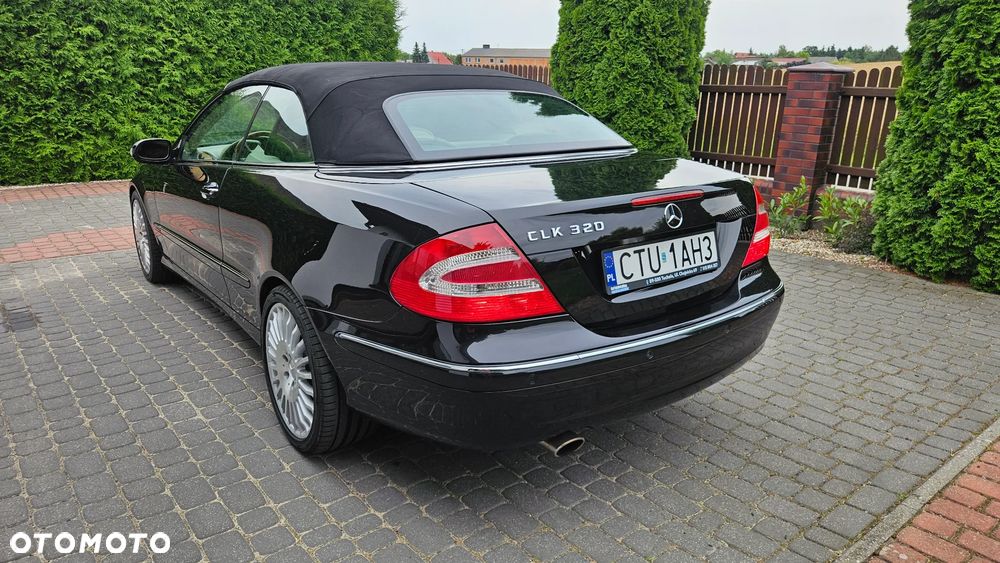 Mercedes-Benz CLK 320 - 3