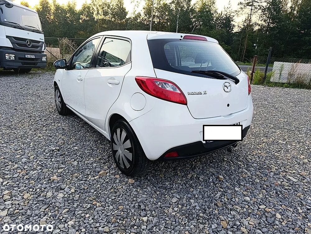 Mazda 2 1.3 Exclusive - 5