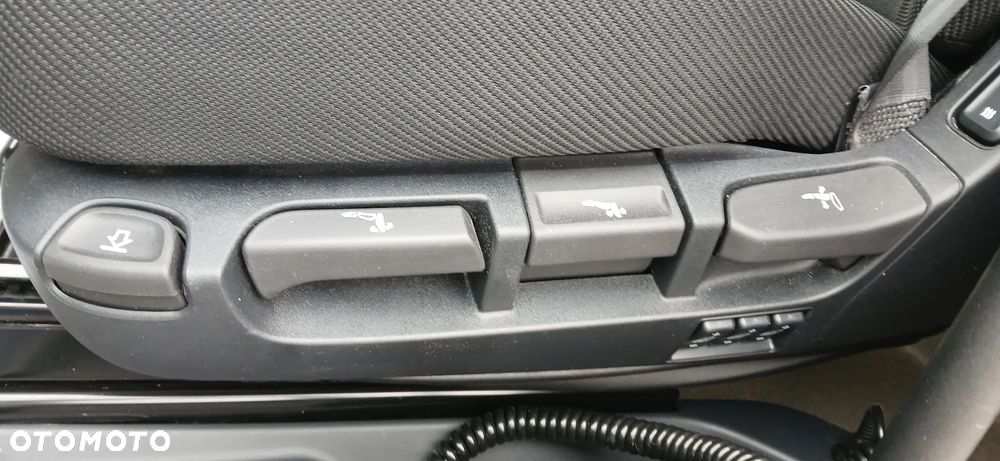 DAF XG - 28