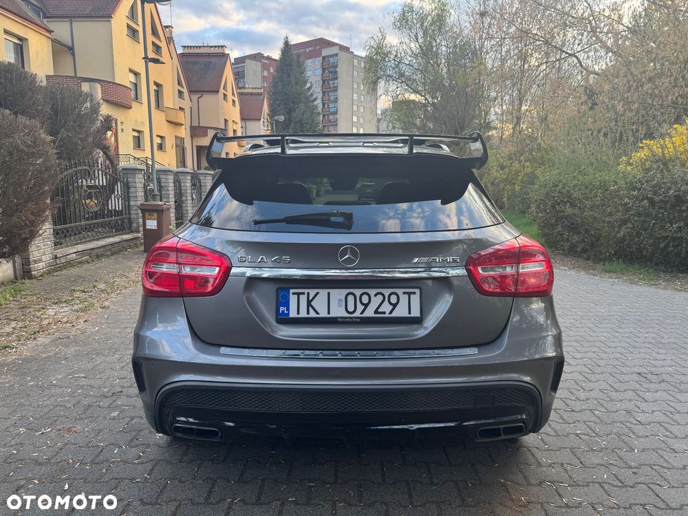 Mercedes-Benz GLA 45 AMG 4Matic 7G-DCT Edition 1 - 11