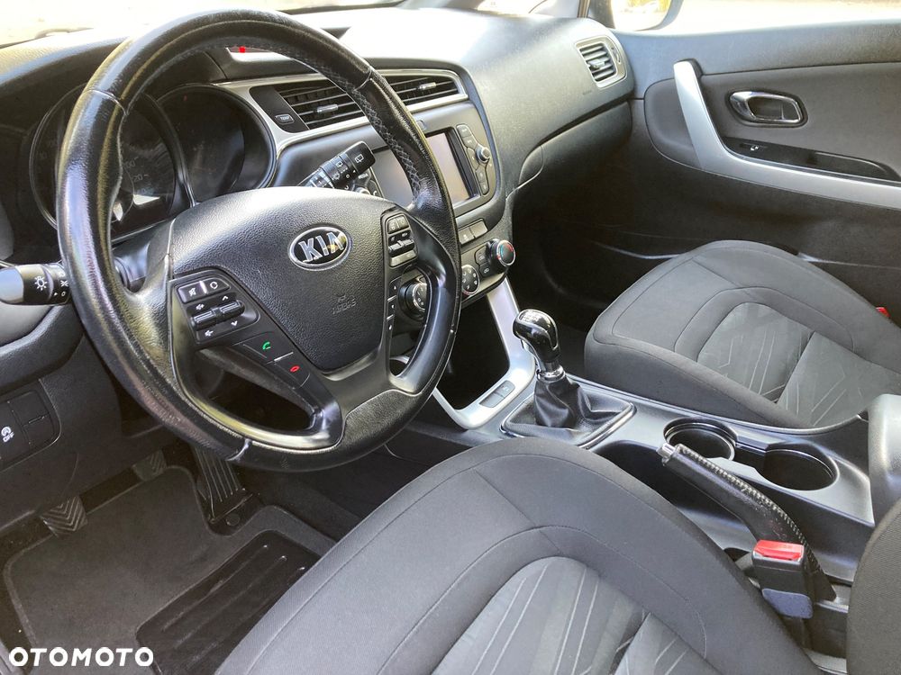 Kia Ceed 1.6 GDI L Business Line - 8