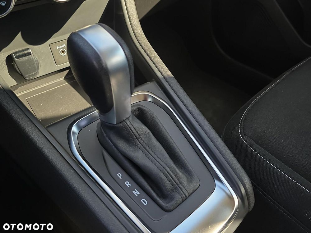 Renault Captur 1.3 TCe Zen EDC - 22