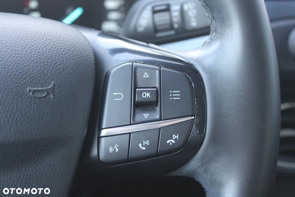 Ford Focus - 30