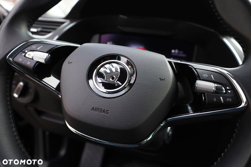 Skoda Superb 2.0 TSI Style DSG - 27