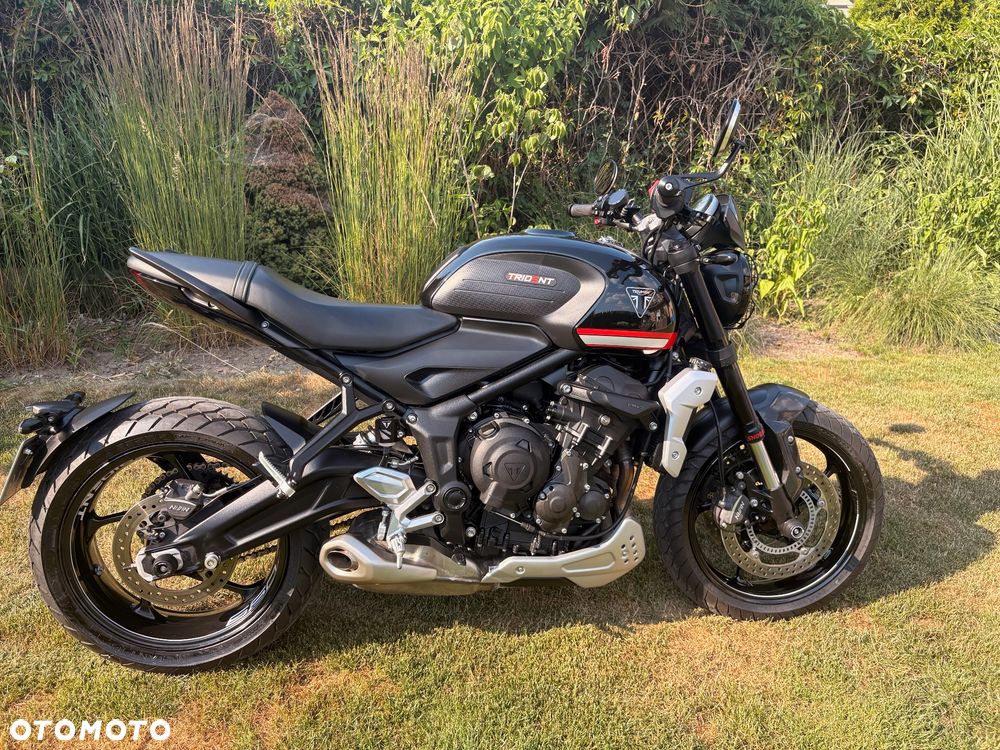 Triumph Trident - 2