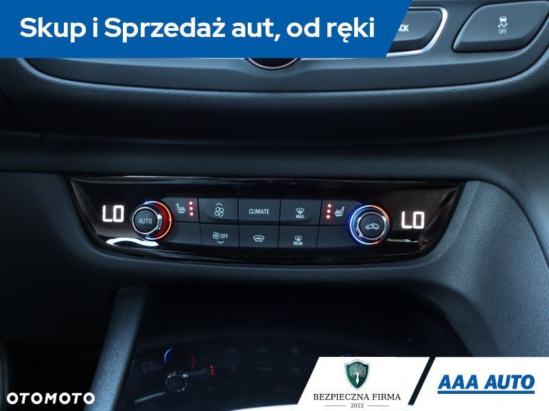 Opel Insignia - 15