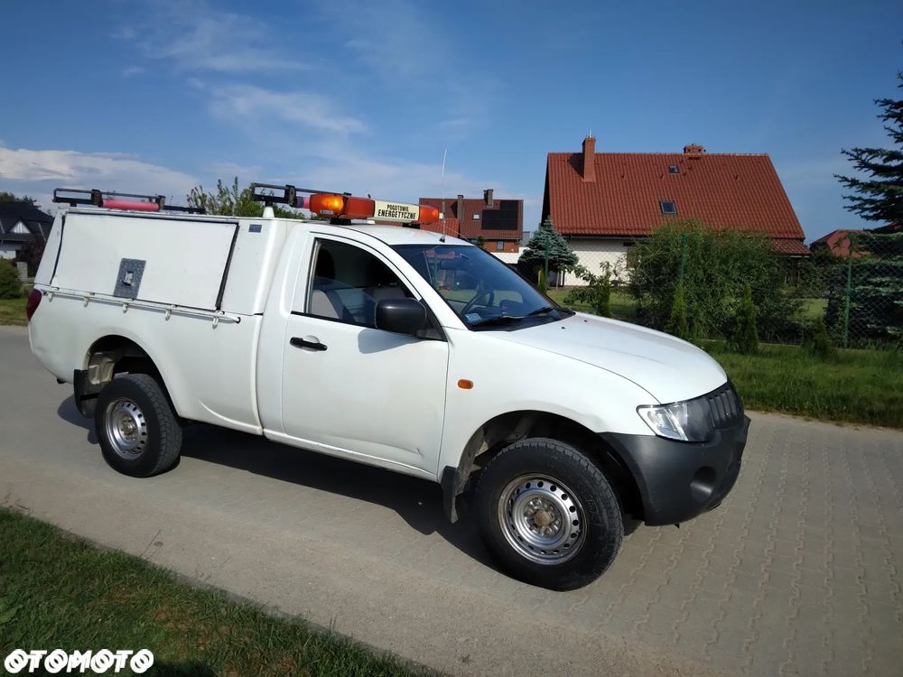 Mitsubishi L200 2.5 DID CC Intense - 2