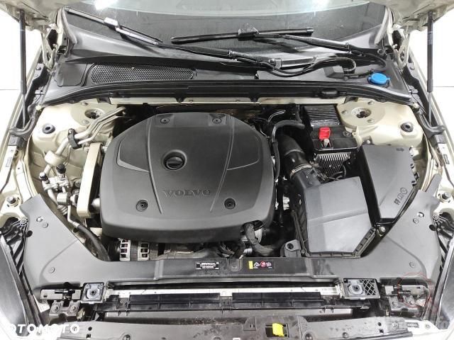 Volvo S60 - 11