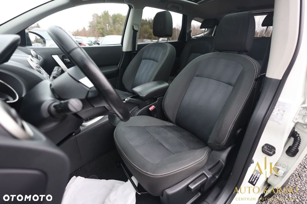 Nissan Qashqai+2 - 38