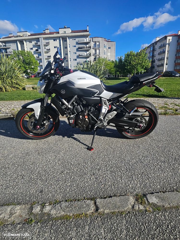 Yamaha MT-07 - 1
