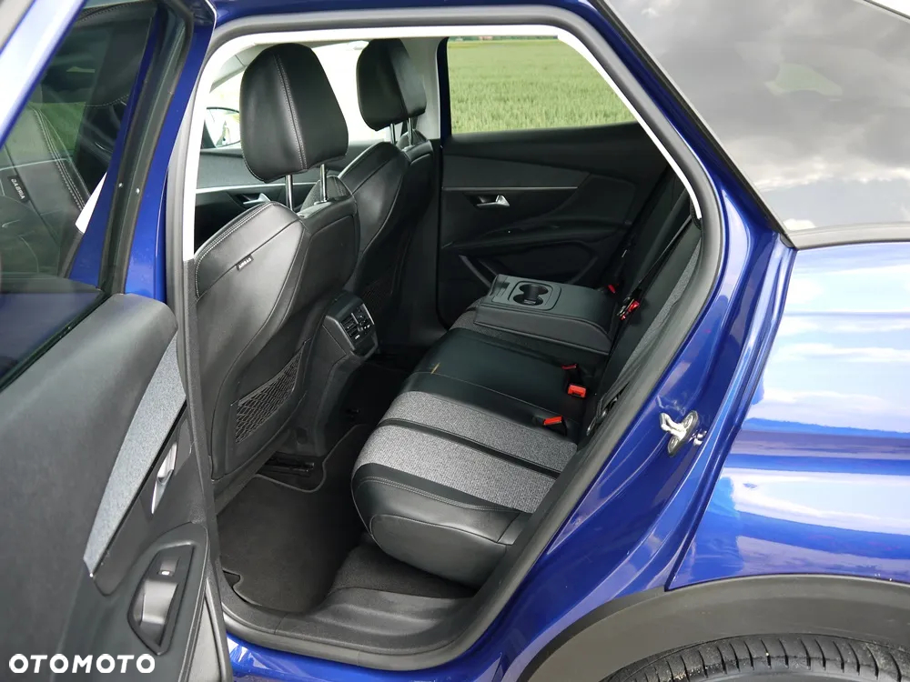 Peugeot 3008 PureTech 130 Stop & Start GPF Allure - 26