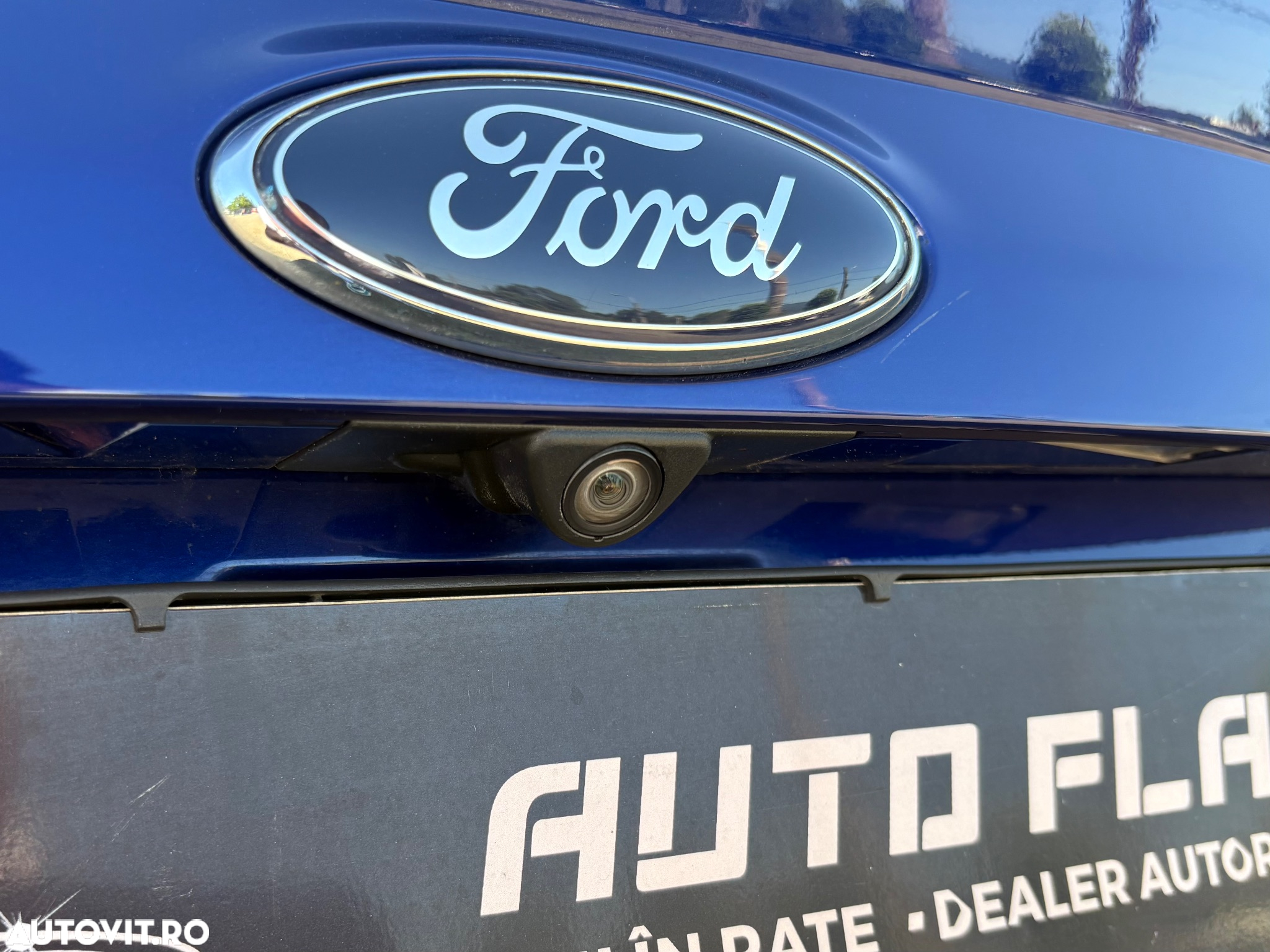 Ford Kuga 2.0 TDCi 4WD Powershift Individual - 17