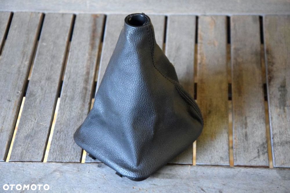 Mercedes A-Klasa W169 Mieszek skórzany oryginał czarny